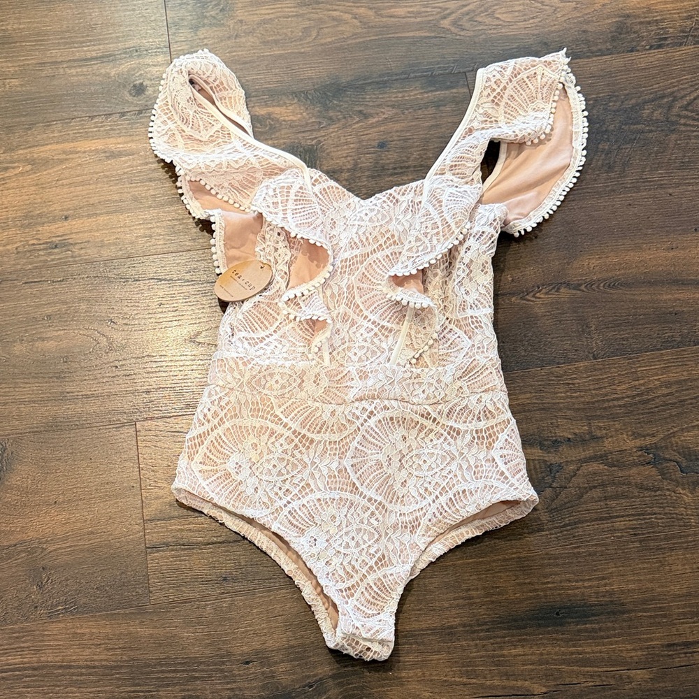 Lace body suit